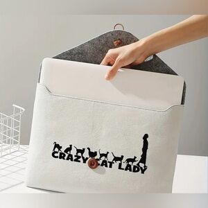 BRAND NEW Elegant Light laptop sleeve case pouch New ✨🔥🔥🔥 Crazy cat lady